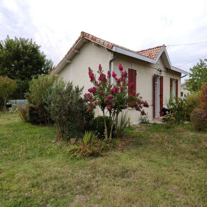 Location à Sainte Eulalie Pugnac (location annuelle) Infika